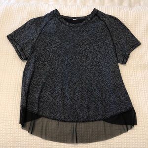 Lululemon running top